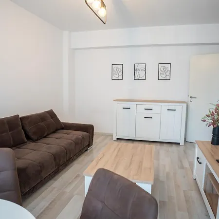 Barrique 32 - Breakfast Delivered & Minibar - Mall Area