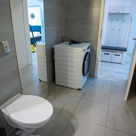 Barrique 32 - Breakfast Delivered & Minibar - Mall Area