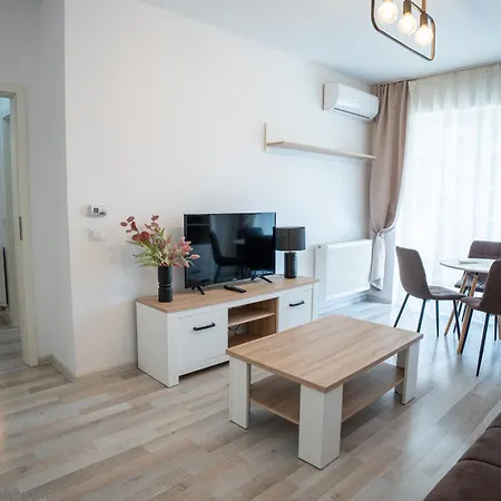 Apartment Barrique 32 - Breakfast Delivered & Minibar - Mall Area *