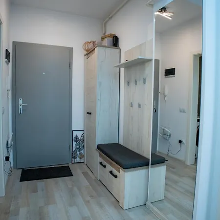 Barrique 32 - Breakfast Delivered & Minibar - Mall Area *